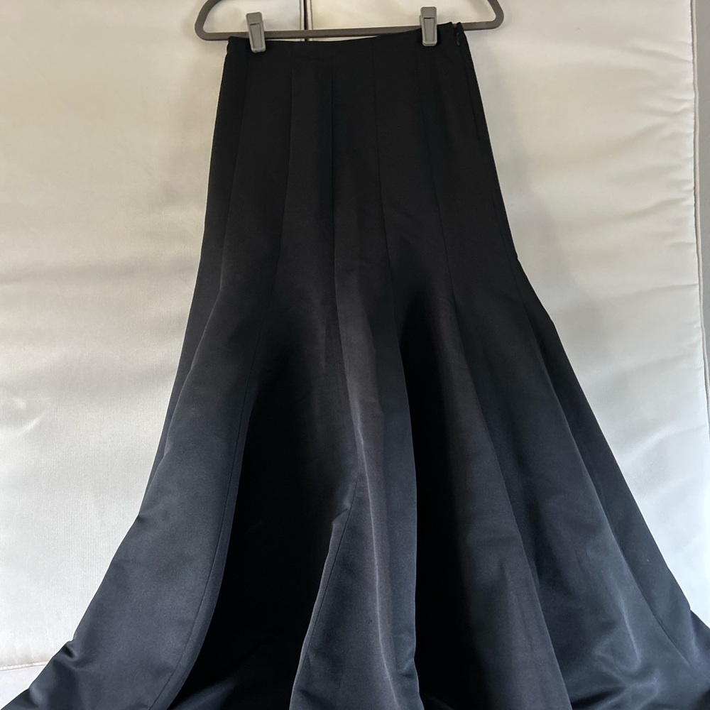 Ann Taylor Elegant Black Full Skirt